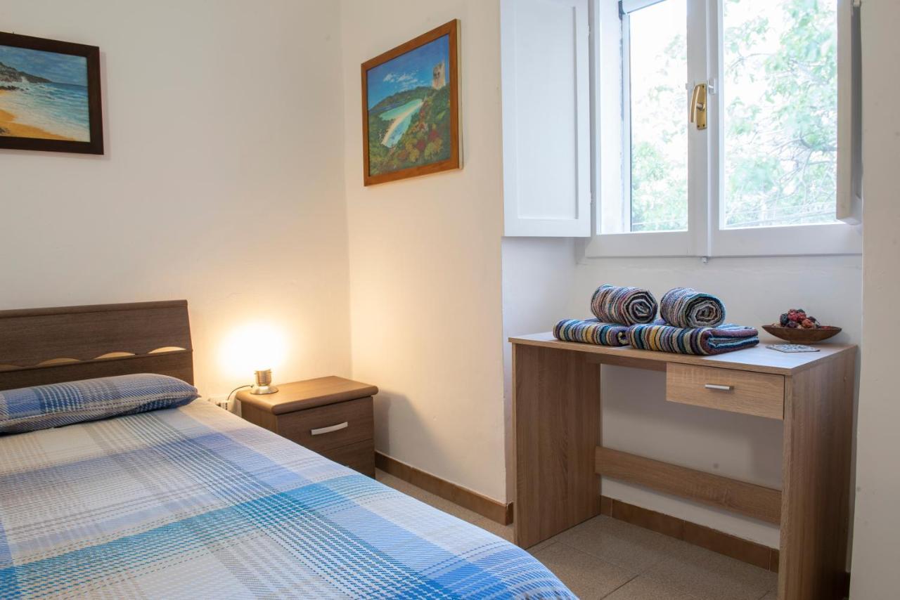 B.I.C. Bed & Breakfast Sassari Bagian luar foto